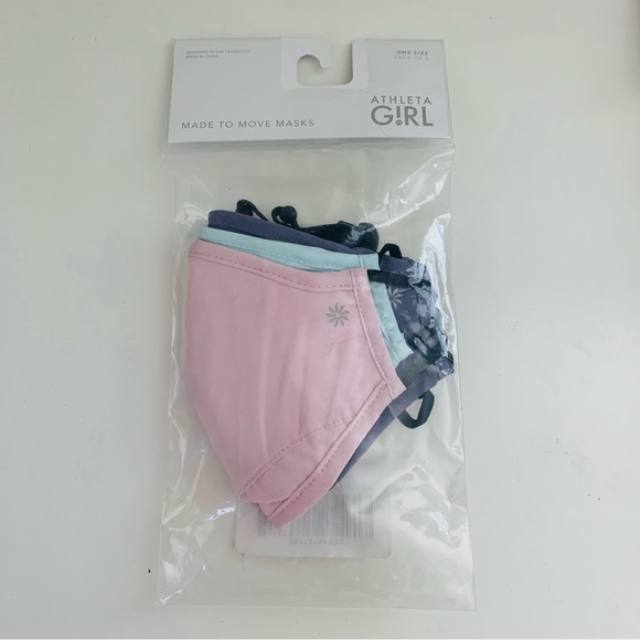 NEW pack of Athleta girl made to move masks with nose bridge 3 total masks - Picture 3 of 9